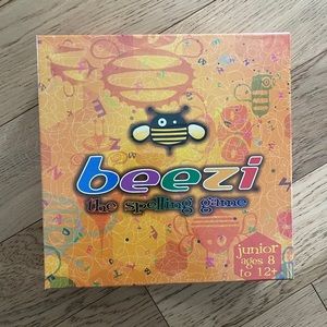 Beezi The Spelling Game Factory Sealed for Juniors Age 8-12 Boardgame